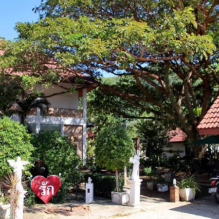 The Hillside Pranburi Resort Екстер'єр фото