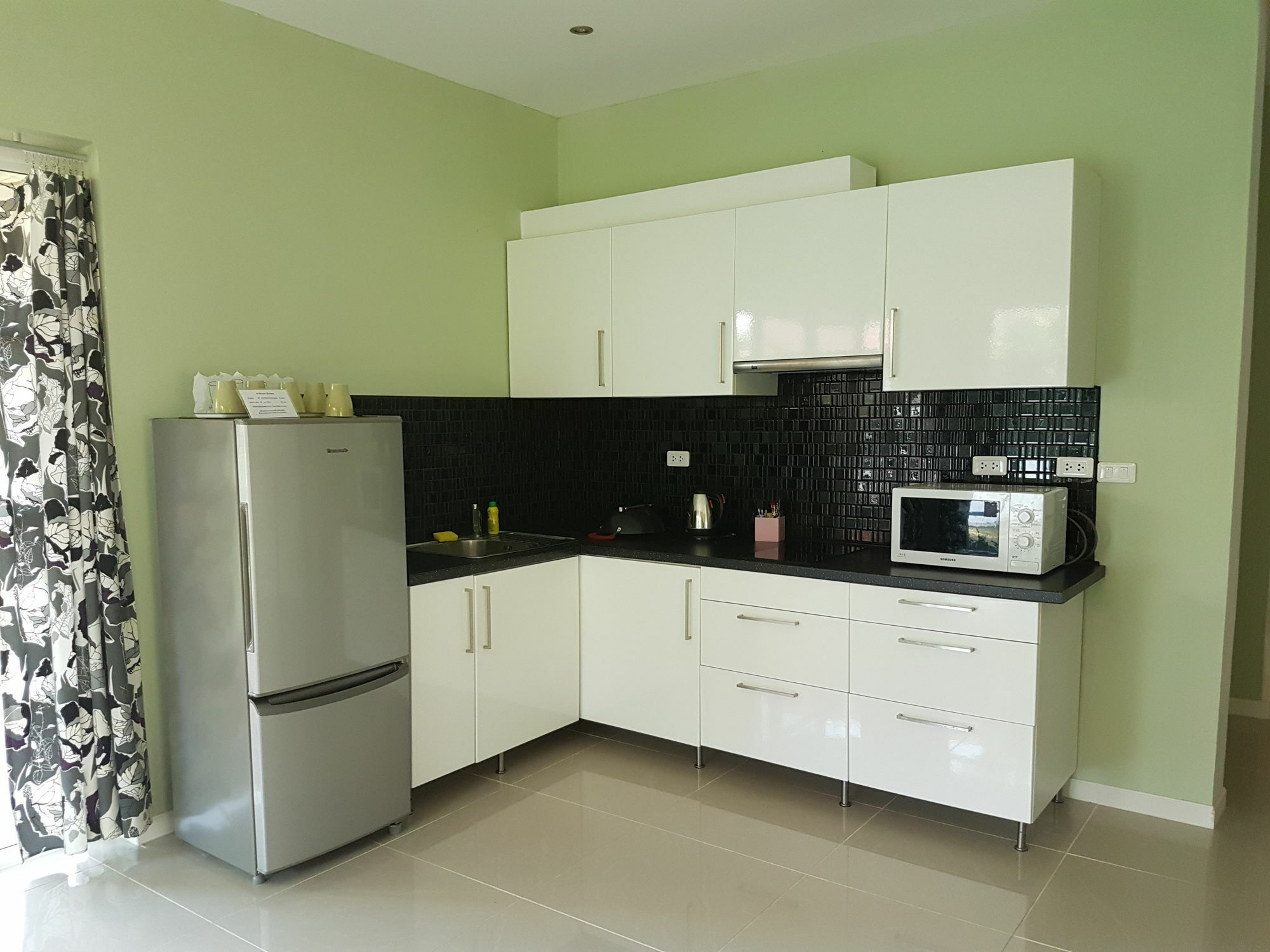 The Hillside Pranburi Resort Екстер'єр фото