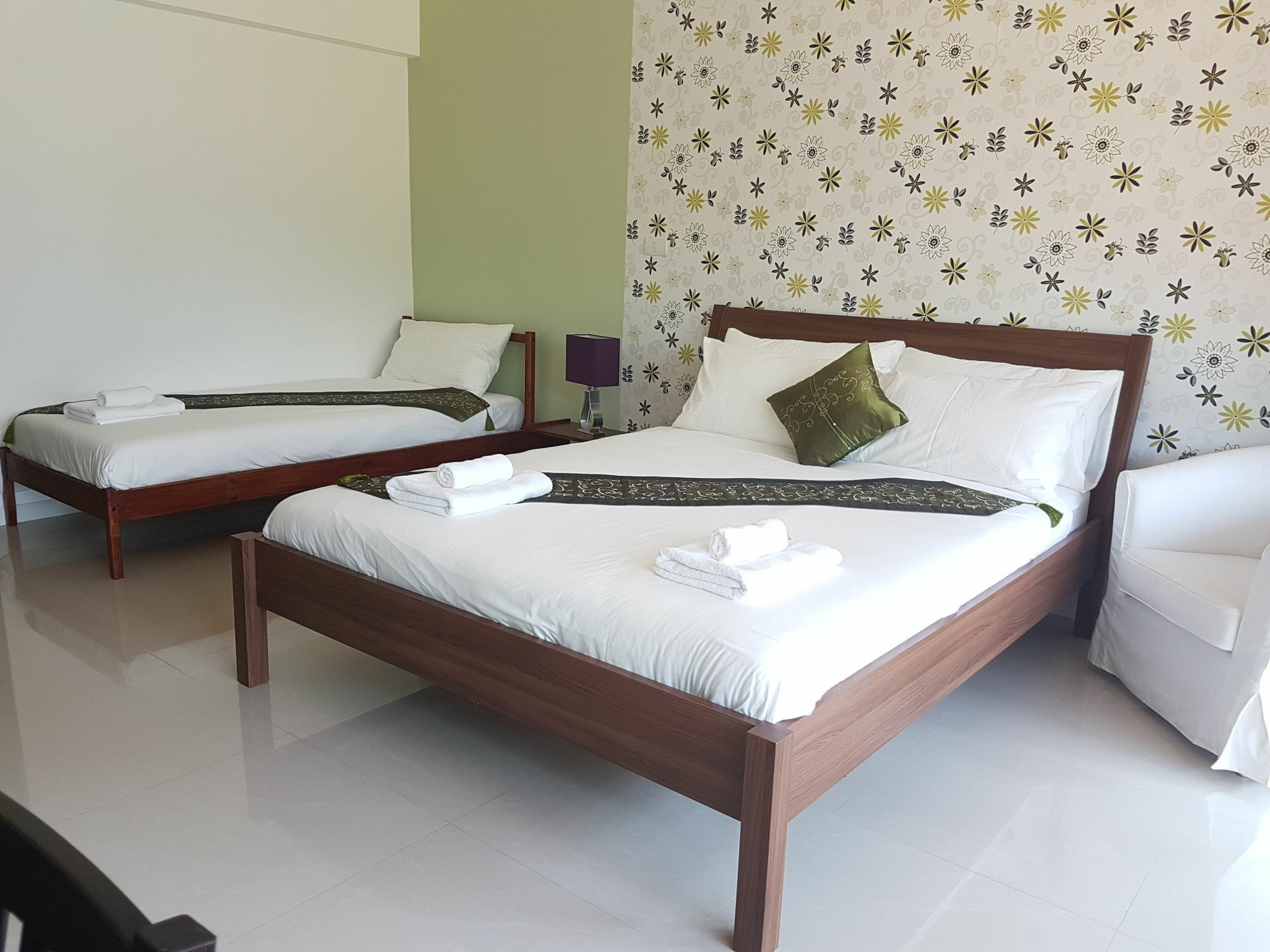 The Hillside Pranburi Resort Екстер'єр фото